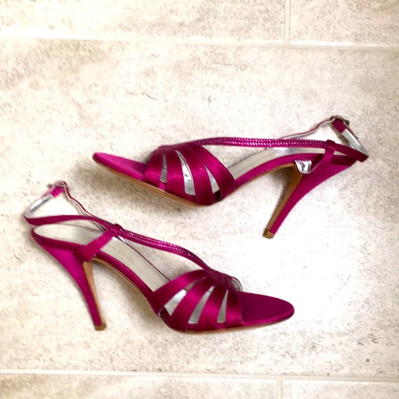 Escada 37 Pink Fuschia Crystal heels strappy - Picture 4 of 8